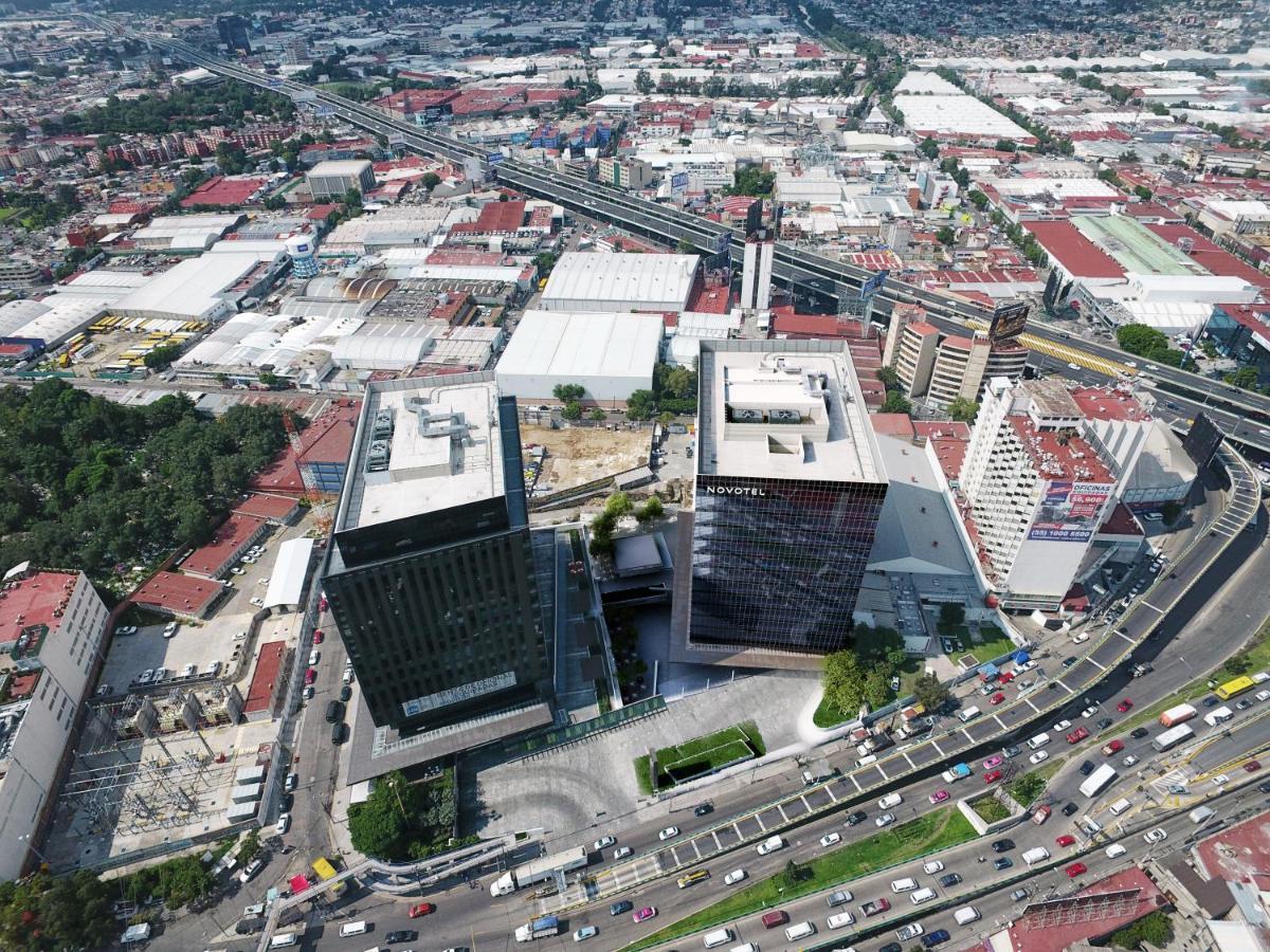 Novotel Mexico City Toreo Экстерьер фото